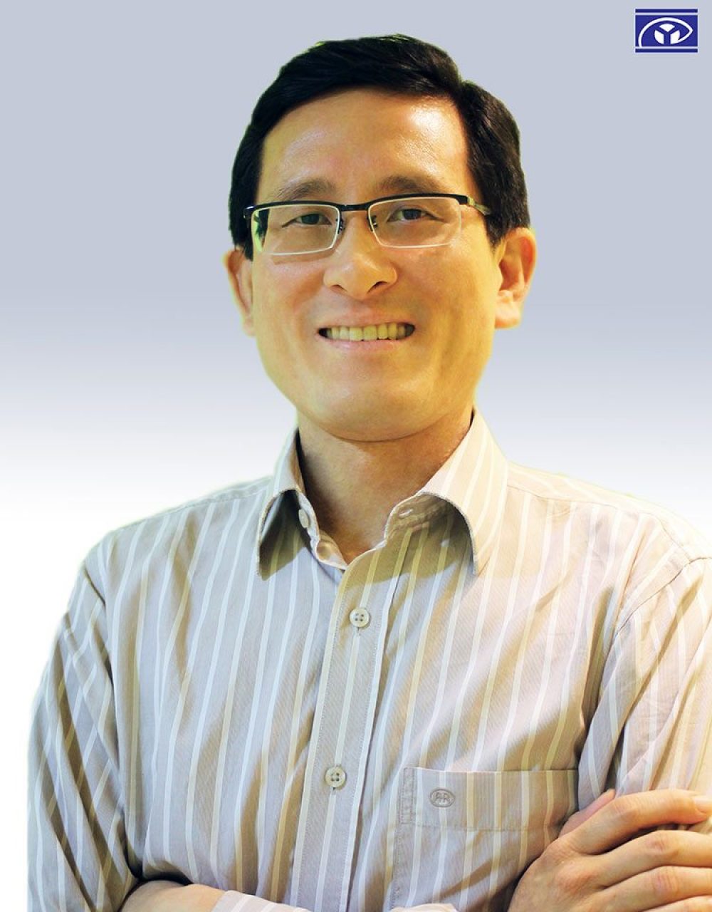 Dr Danny Wong (Ophthalmologist) - Eye Surgeon Malaysia