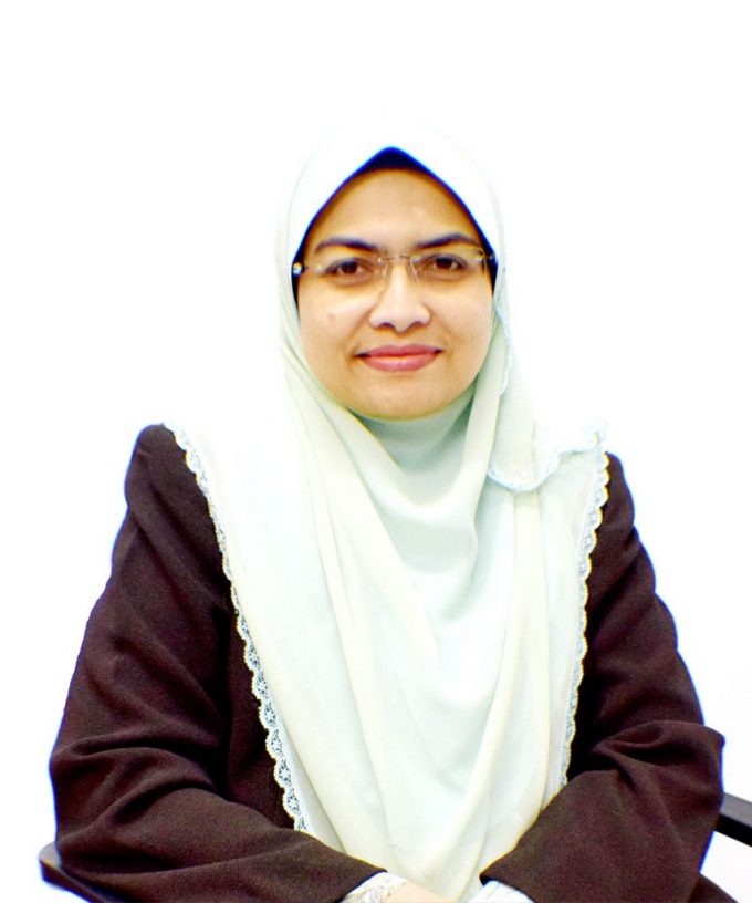 Dr Azura Ramlee (Ophthalmologist)