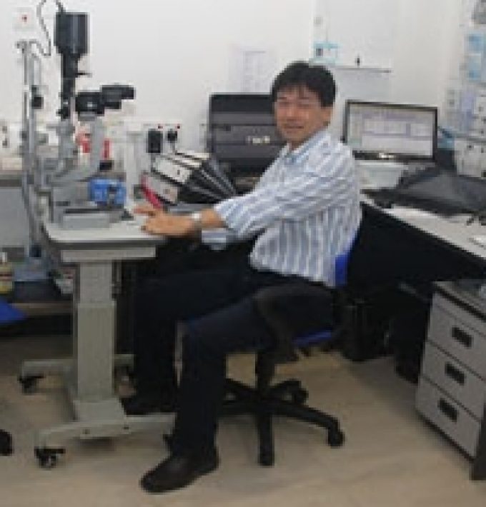 Dr. Dennis Kong Ket Ming (Ophthalmologist)