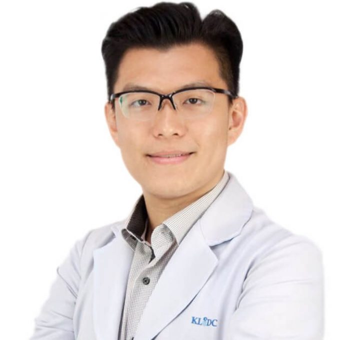Dr. Jonathan Hon Yan Ding (Dental Surgeon)