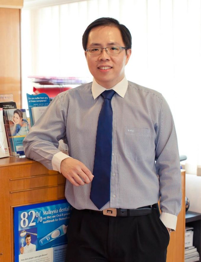 Dr Sia Chee Khoon (Dental Surgeon)