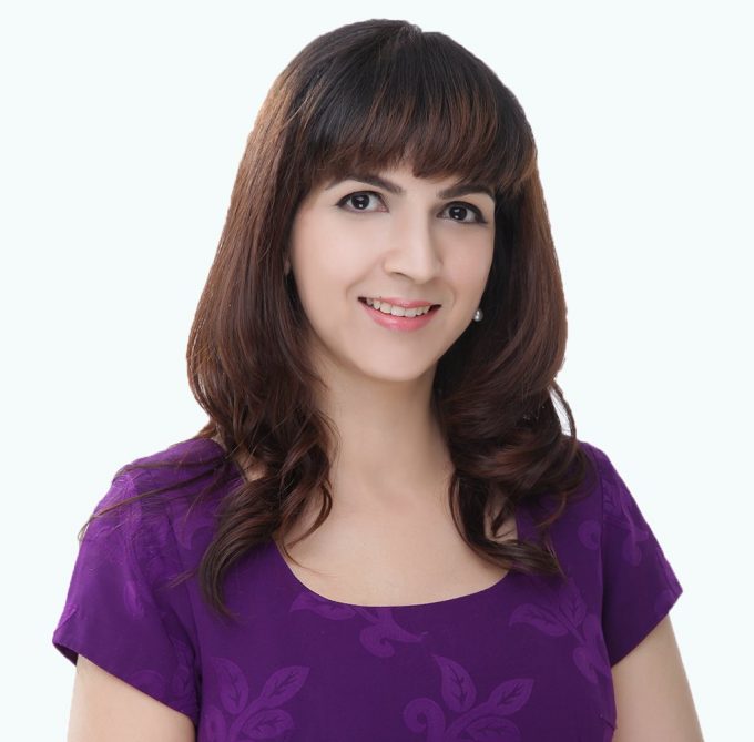 Dr. Vanessa Naseem Neoh (Ophthalmologist)