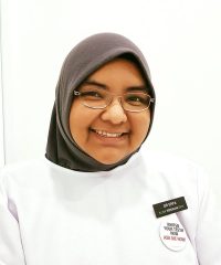 Dr. Erfa Binti Zainialdin (Dental Surgeon)