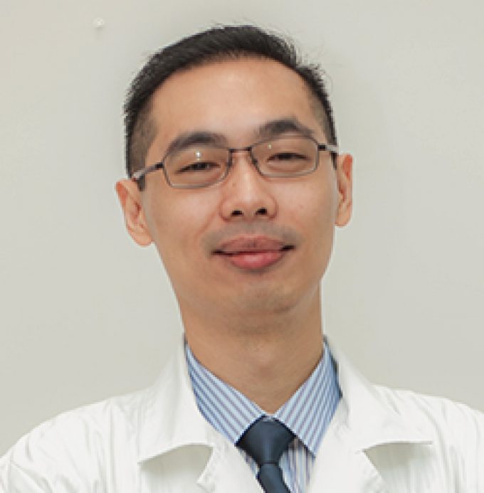 Dr. Gan Chee Chong (Ophthalmologist)