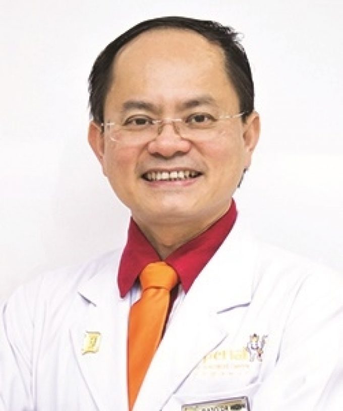 Dr. How Kim Chuan (Dental Surgeon)