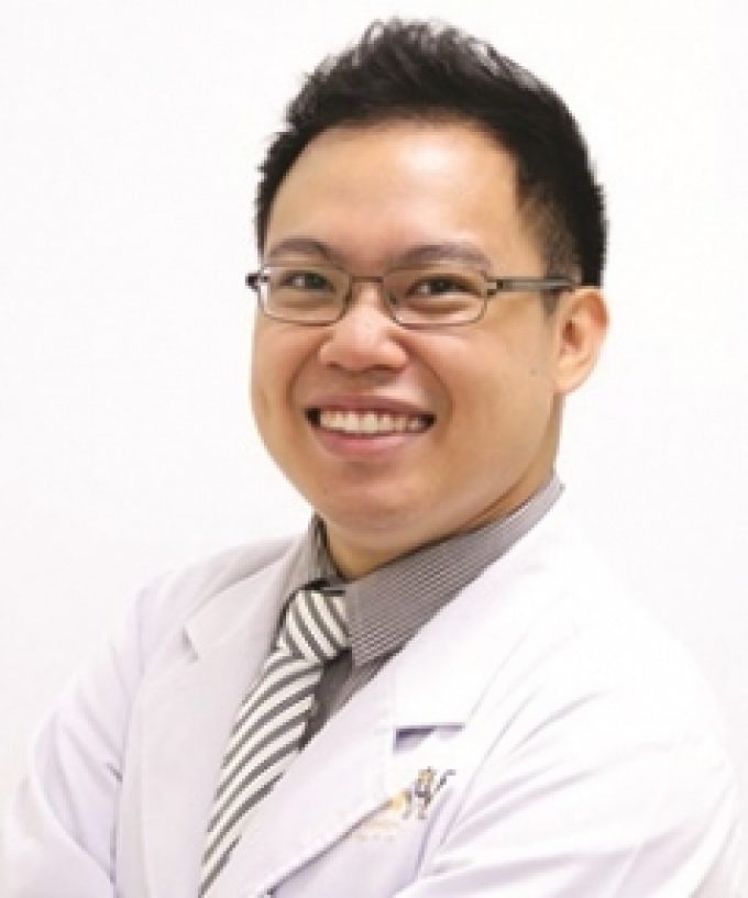 Dr. Kong Sheng Earn (Dental Surgeon)
