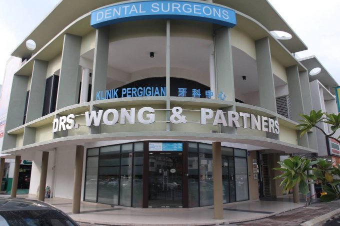 Drs. Wong &#038; Partners Dental Surgeons (Arked Esplanad)